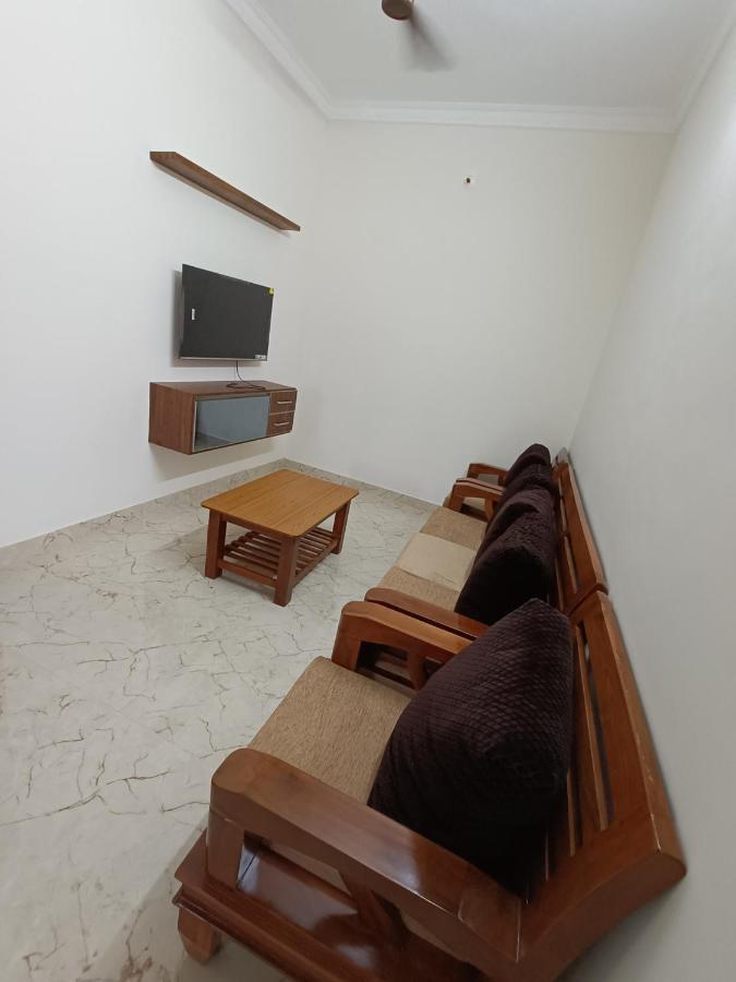 Nisarga Homestay, Dharmasthala Dharmastala Exterior foto