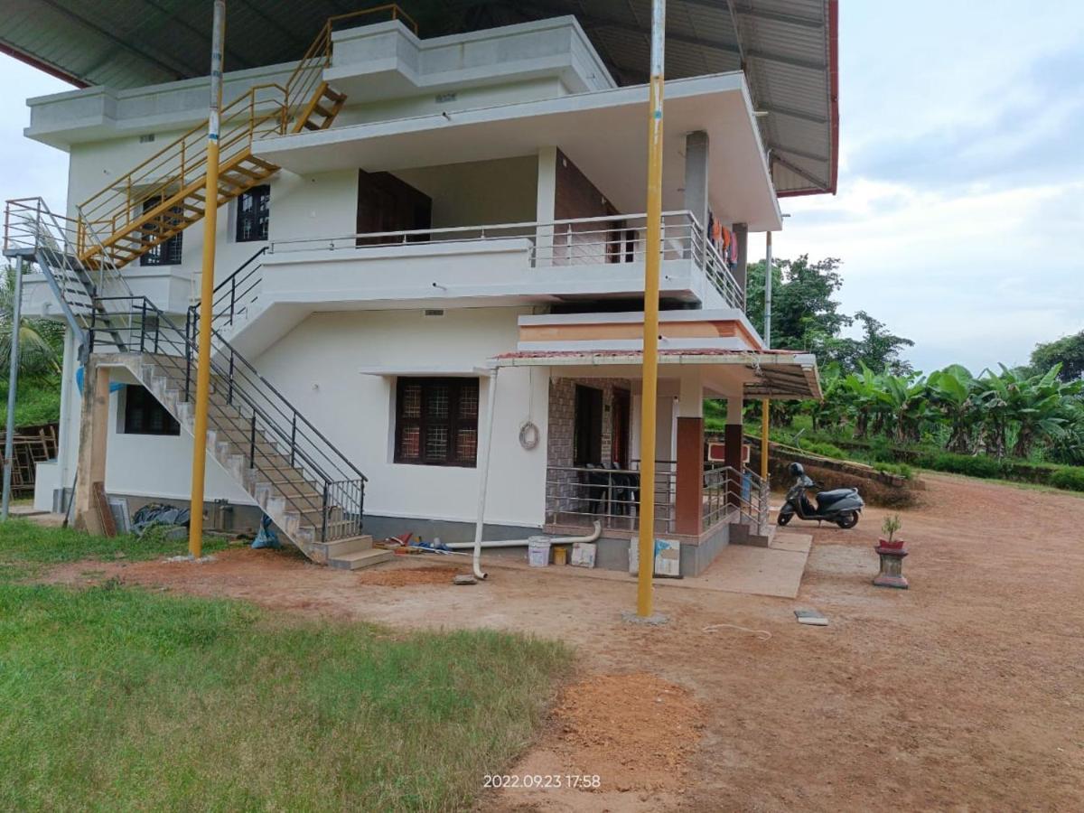 Nisarga Homestay, Dharmasthala Dharmastala Exterior foto